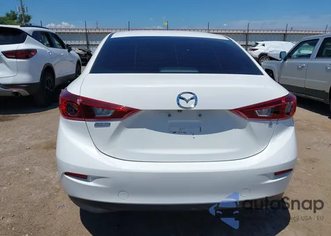 2018 Mazda Mazda3 Sport из США, поврежденный, VIN 3MZBN1U70JM249689